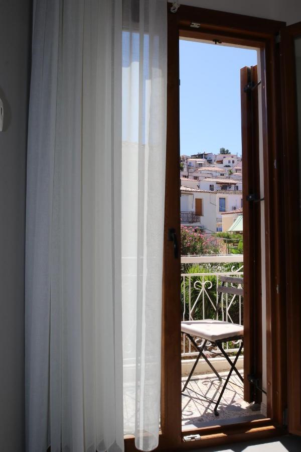 Dimitra Boutique Hotel Poros Town Ngoại thất bức ảnh